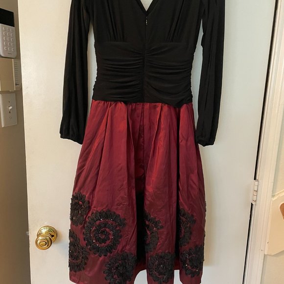 Party Dress - Picture 2 of 2